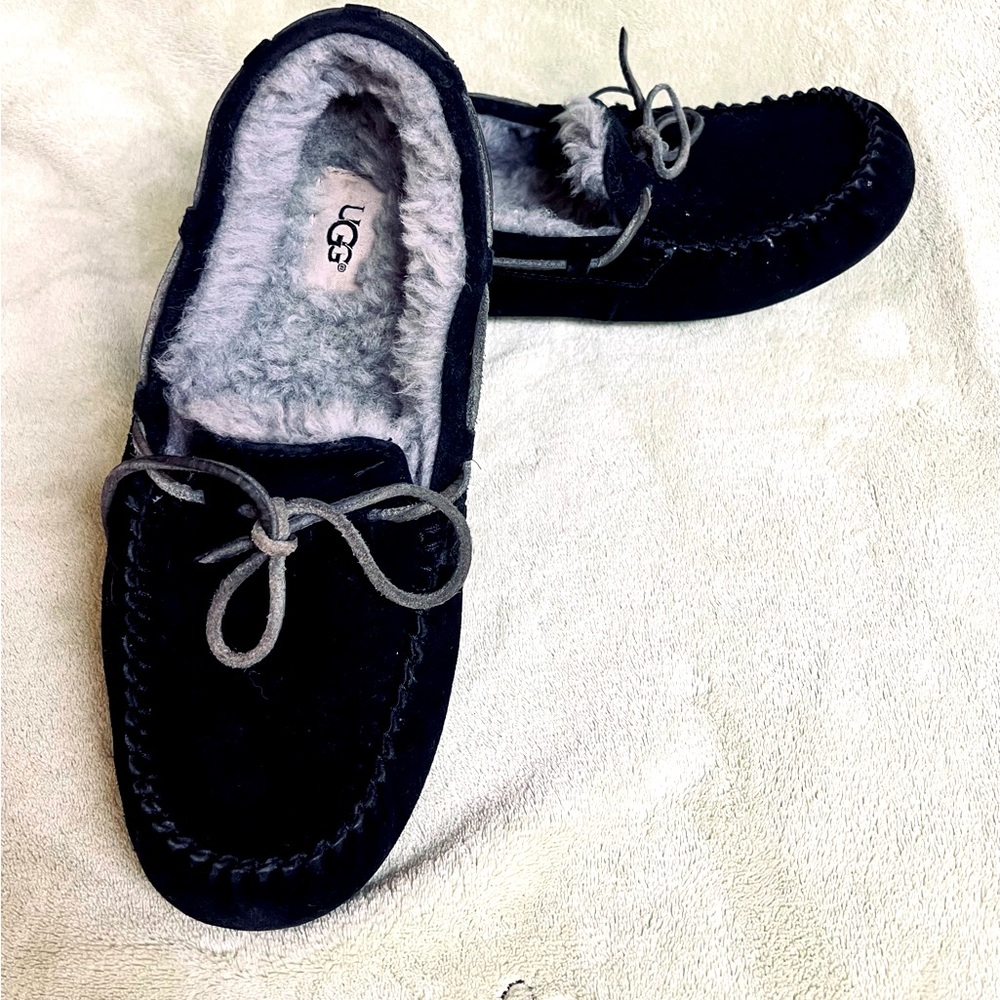 UGGs sleepers
